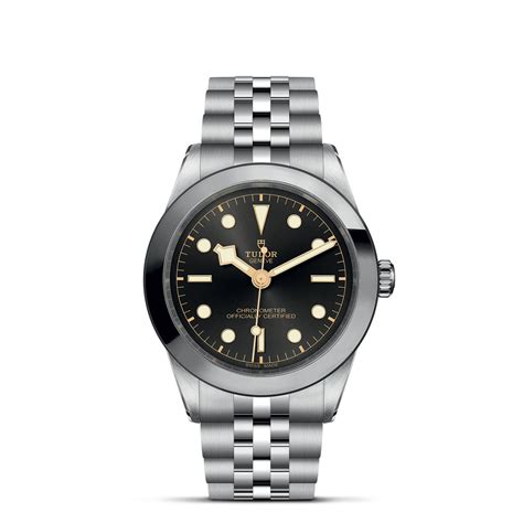 tudor m79018v